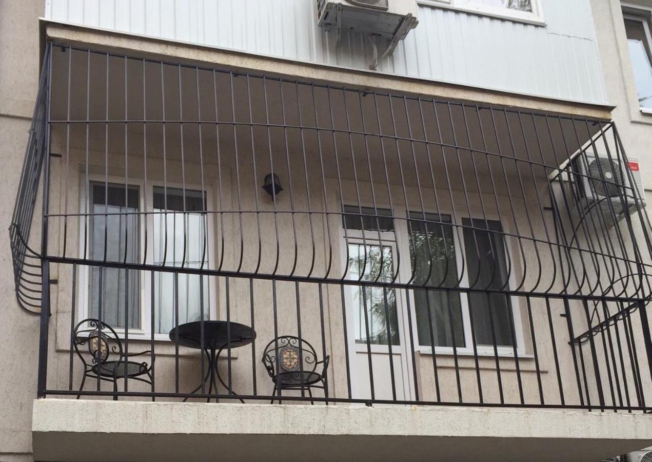 Center Of Odessa. Comfortable 2 Rooms Apartment Buitenkant foto