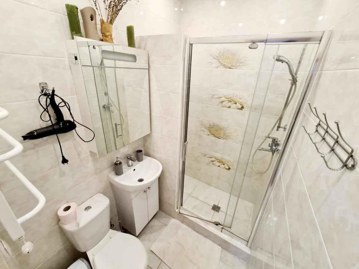 Center Of Odessa. Comfortable 2 Rooms Apartment Buitenkant foto